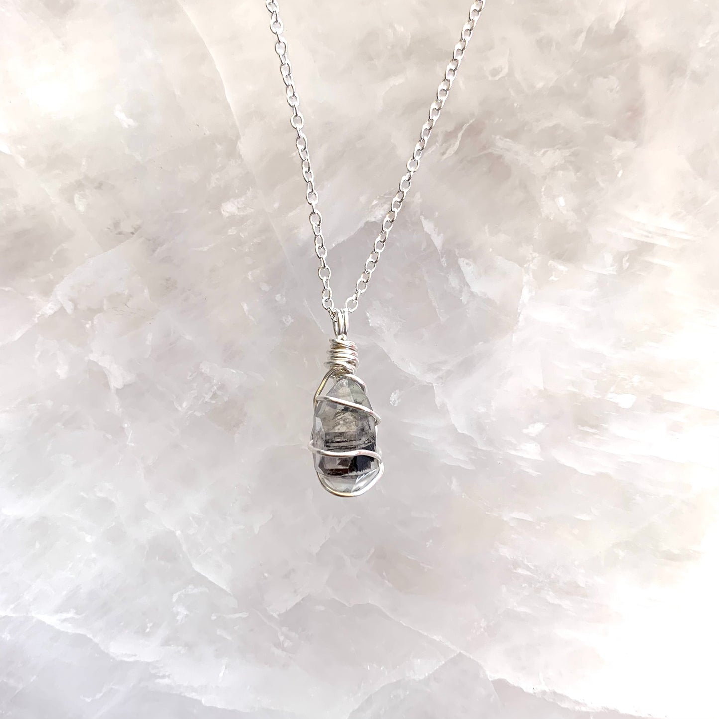 Tibetan Quartz Necklace (Silver)